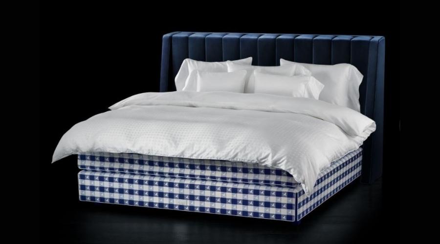 Hästens bed shop for sale